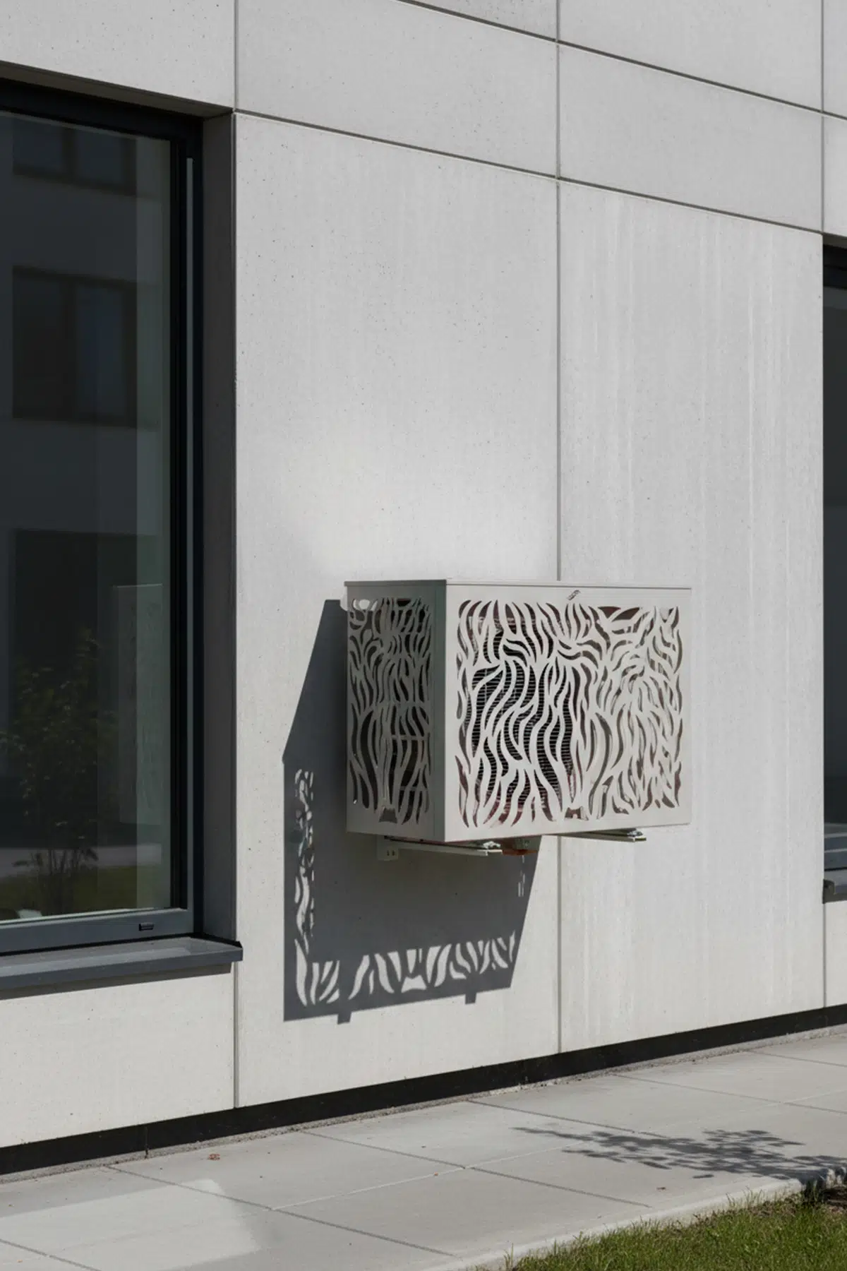 Klima Gizleme Kafesi Alüminyum Cormoran - Açık Gri